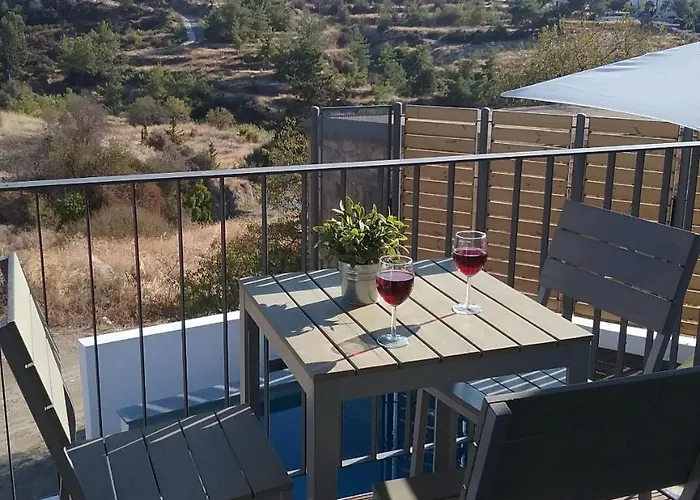 Agnanti Lägenhet Argaka